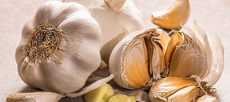 The Role of Garlic Capsules in Supporting Healthy Blood Pressure